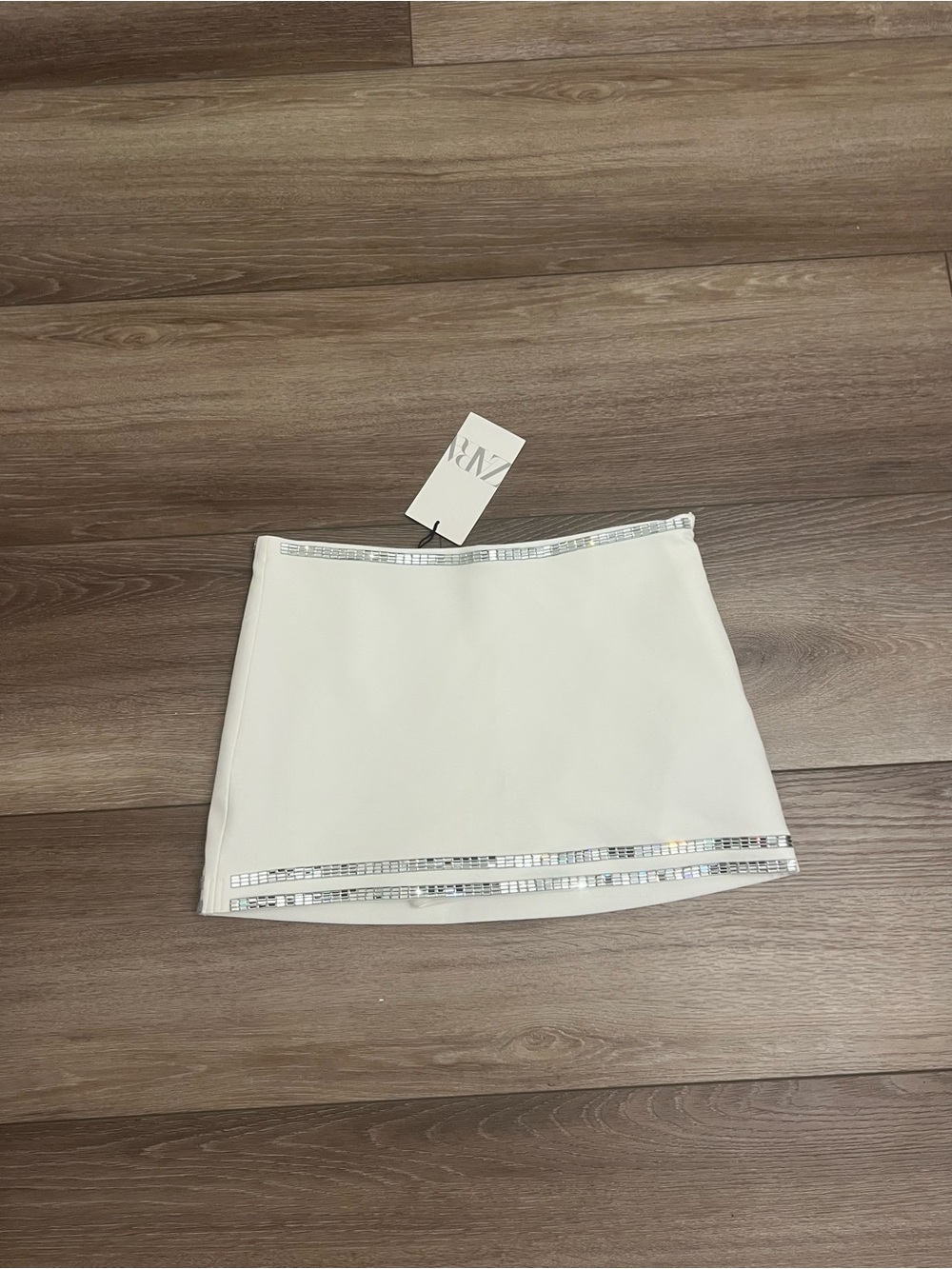 Zara White Mini Skirt with Silver Sequin Bands